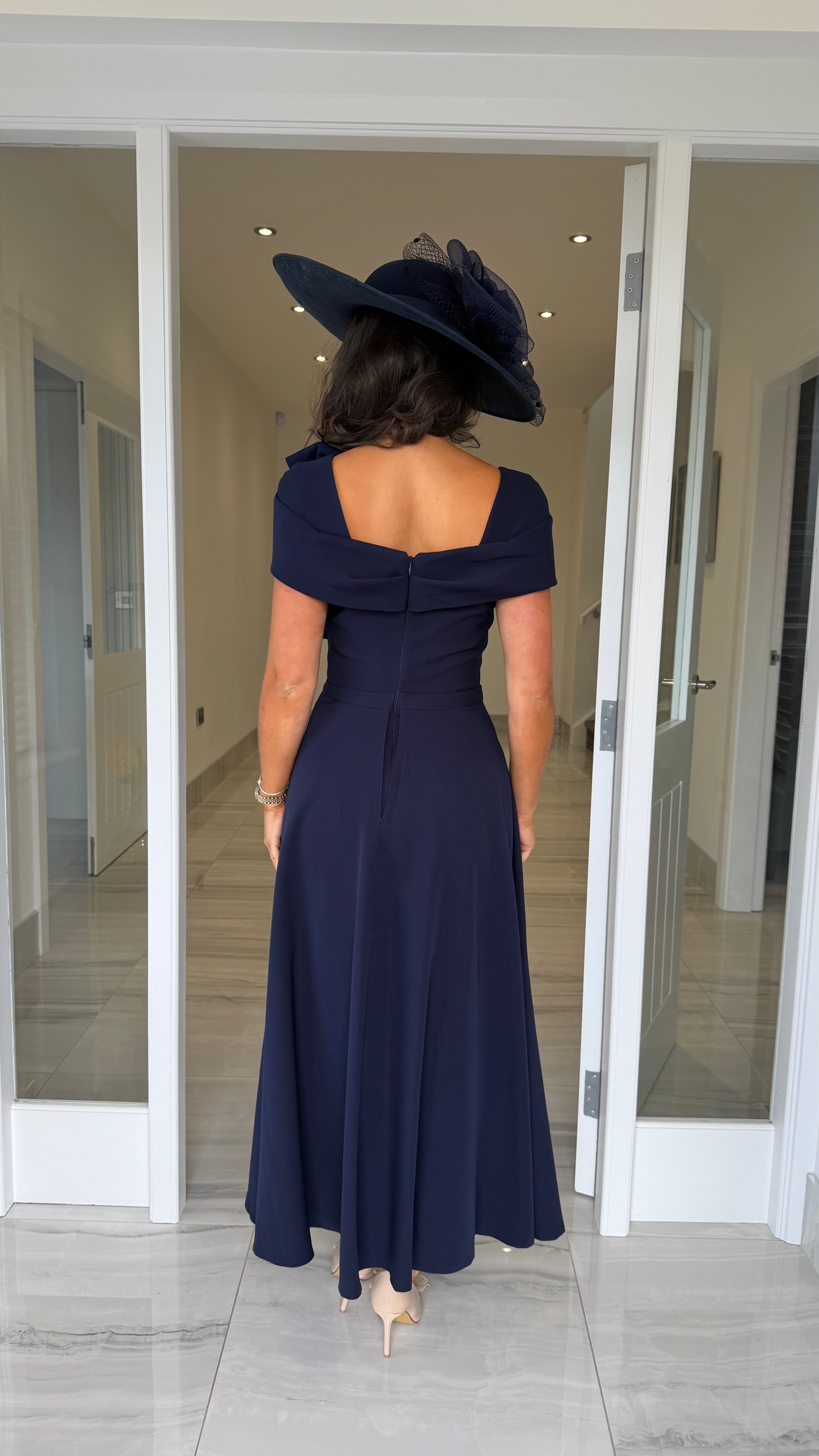 Premium Collection Navy Bardot Fitted Skater Dress – Kirsty's Kloset